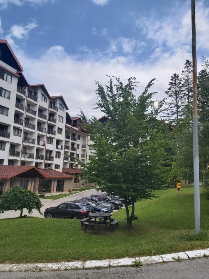 Premium Apartment In Borovets Gardens Complex Bagian luar foto
